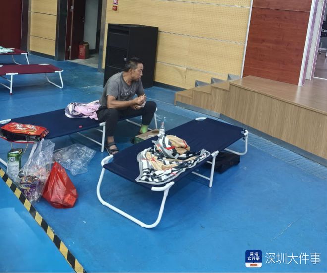 部开放应急避险点 暖心守护台风夜安全AG真人百家家乐平台深外